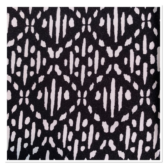 New Serra Tribal Print Shorts - Picture 3 of 3